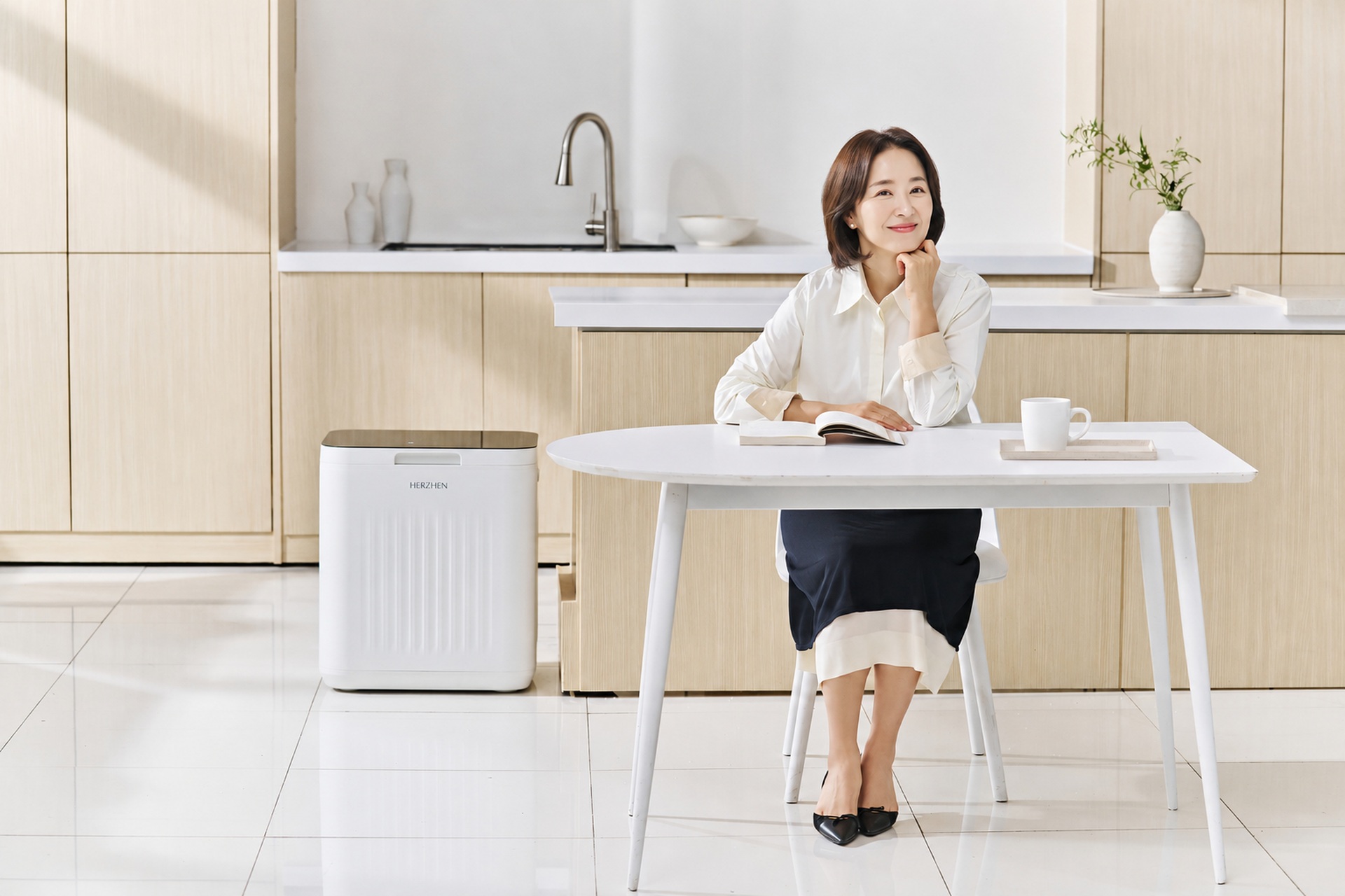 본사 제공 · model-0240 · 중복 착석 컷 교체